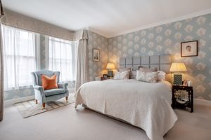 Photo 32- click for photo gallery